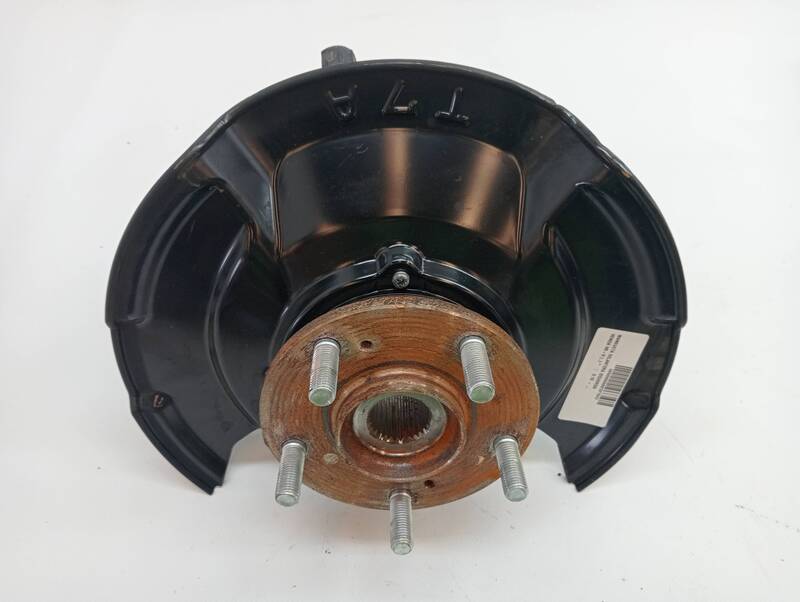 Fusee avant gauche HONDA HR-V (..) Essence - 1