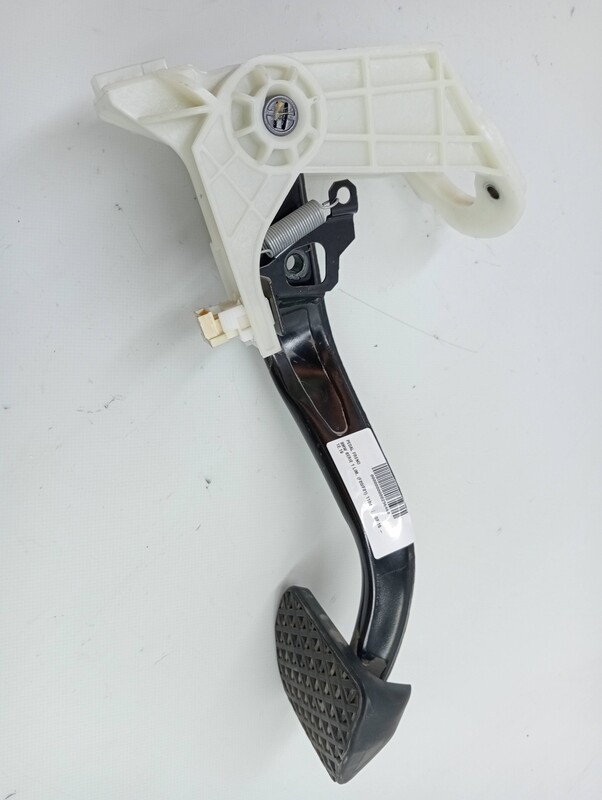 Pedale del freno BMW SERIE 1 LIM. (F20/F21) 118d Diésel - 1