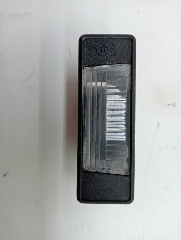 Support de plaque d'immatriculation NISSAN QASHQAI (J10) Essence - 1