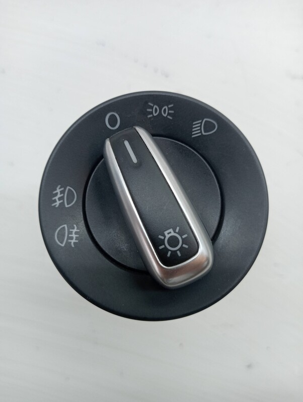 Commodo phare VOLKSWAGEN POLO (6R1) Essence - 1