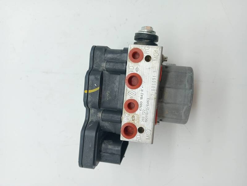 Bloc ABS (freins anti-blocage) RENAULT CLIO IV Authentique Diesel - 1