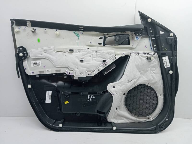 Garniture porte avant droite MAZDA 3 LIM. (BL) Diesel - 1