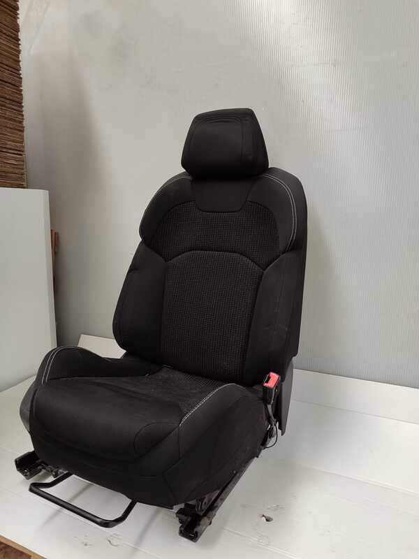 Siege avant droit CITROËN C5 BERLINA 1.6 16V HDi FAP Diesel - 1