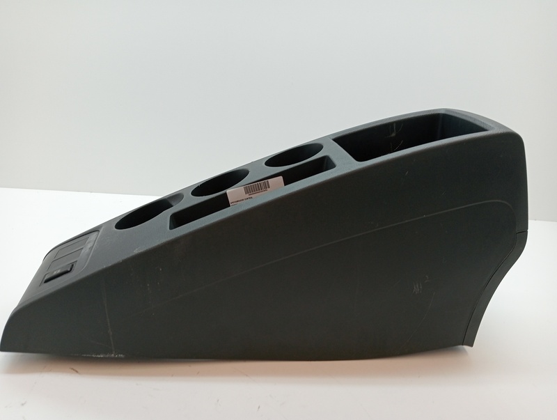 Console central (interieur plastique) TOYOTA COROLLA VERSO (R1) 2.2 D-4D Luna Diesel - 1