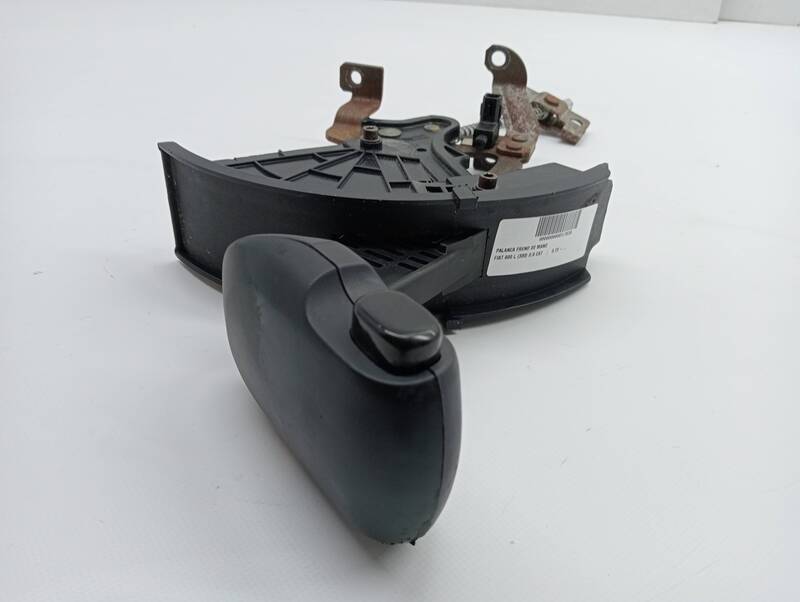 Levier frein à main FIAT 500 L (330) 0.9 CAT Essence - 1