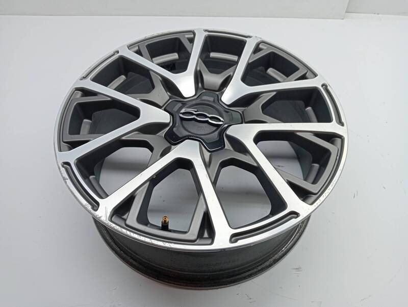 Jante FIAT 500 L (330) 0.9 CAT  - 1