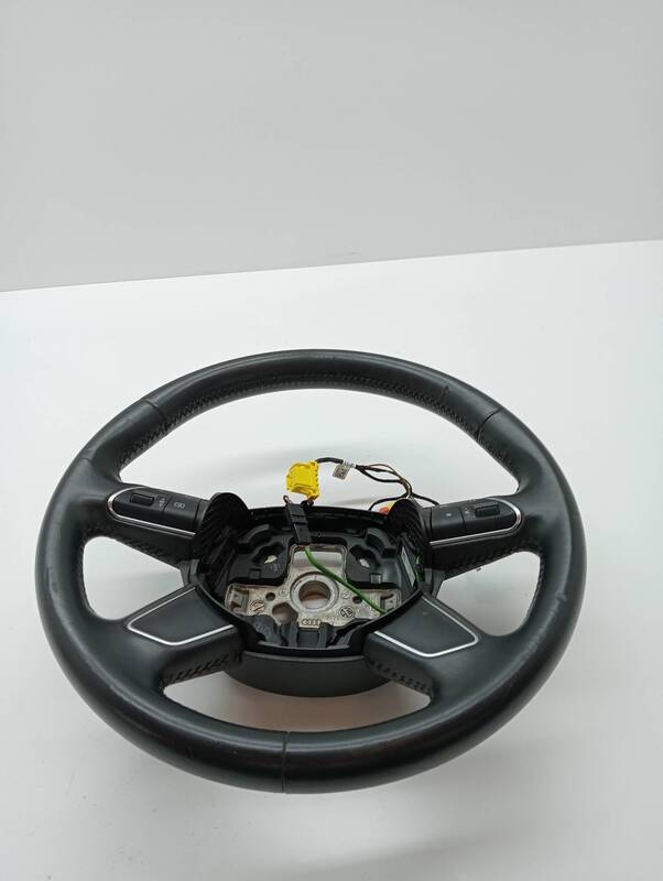Volant AUDI A3 SPORTBACK (8VA) Ambiente Essence - 1