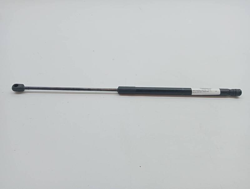 Verin de coffre AUDI A3 SPORTBACK (8VA) Ambiente Essence - 1