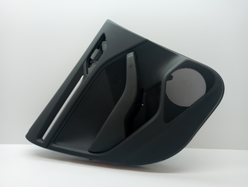 Guarnizione portiera posteriore sinistra AUDI A3 SPORTBACK (8VA) Ambiente Gasolina - 1