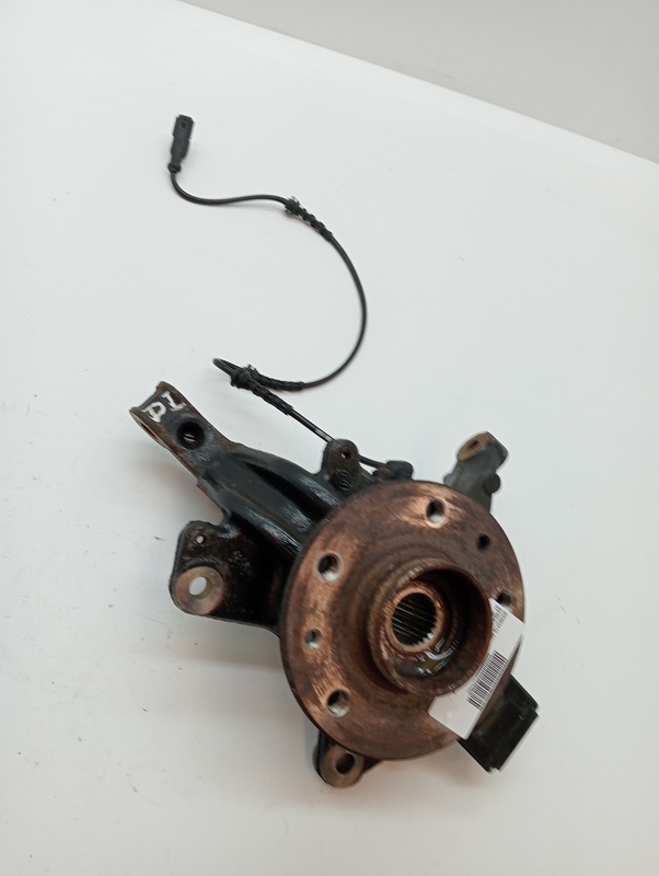 Fusee avant gauche RENAULT MEGANE IV GRANDTOUR Experience Diesel - 1