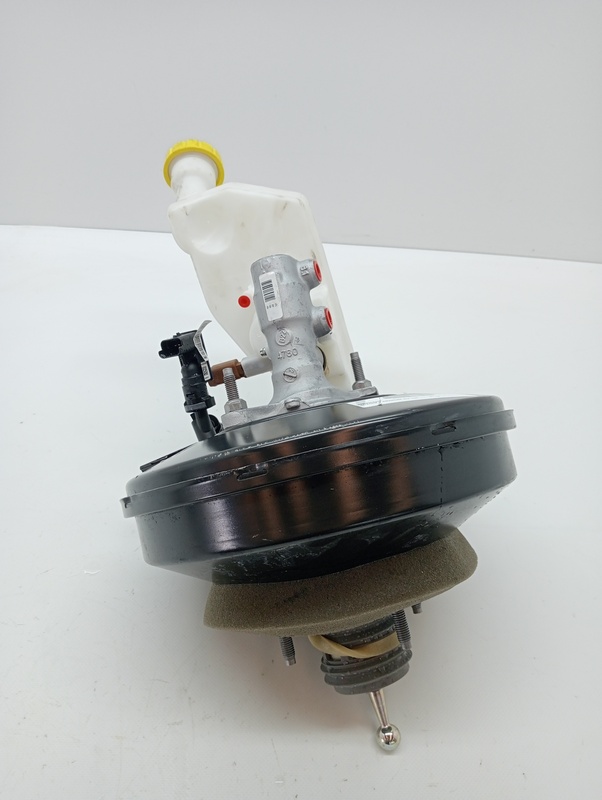Servo frein CITROËN C3 AIRCROSS Rip Curl Essence - 1