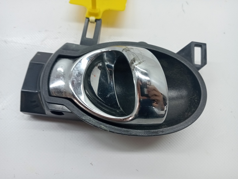 Maniglia interna posteriore destra NISSAN NOTE Tekna Premium Gasolina - 1