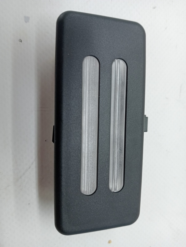Eclairage de plafonnier BMW X5 (E70) 3.0d Diesel - 1