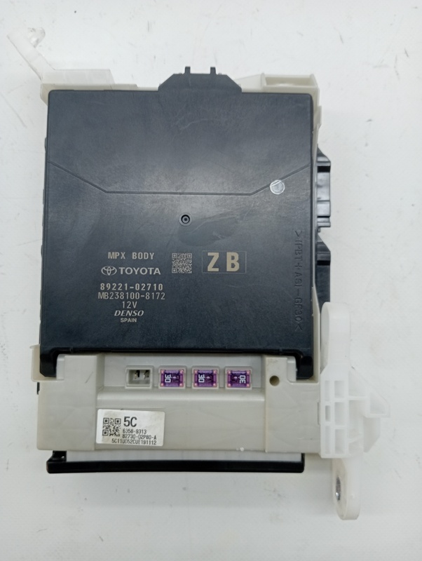 Boitier servitude moteur (BSM) TOYOTA COROLLA (E15) Essence - 1