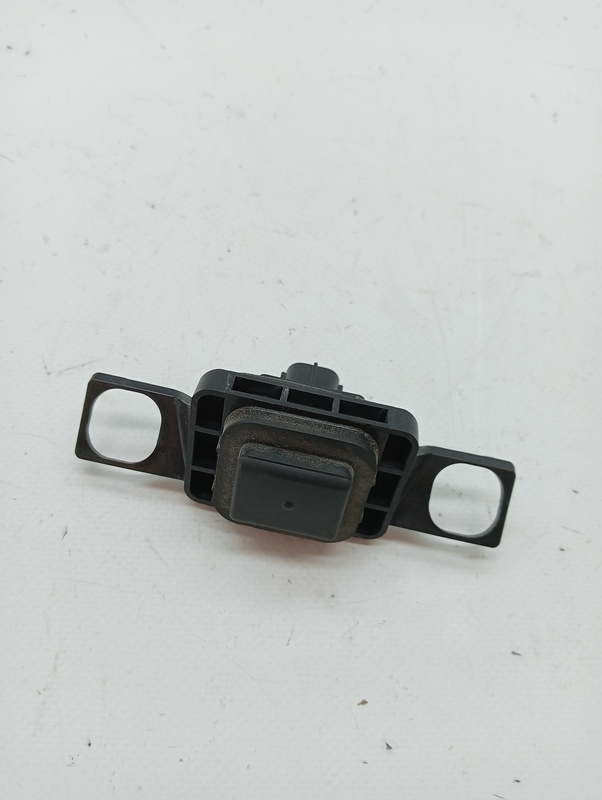Poignee porte coffre TOYOTA COROLLA (E15) Essence - 1