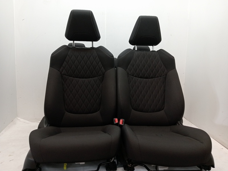 Support siege droit TOYOTA COROLLA (E15) Essence - 1