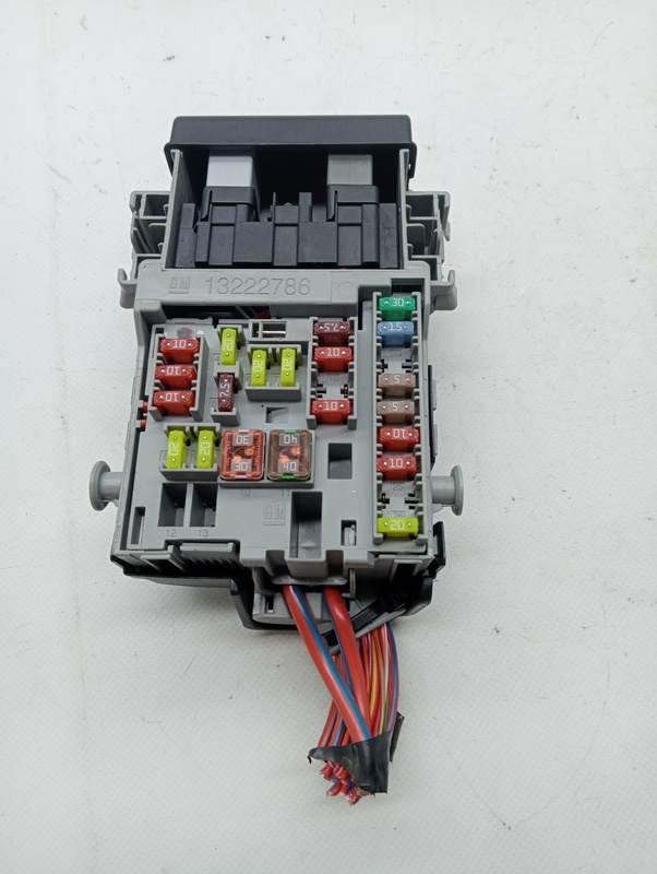Boitier servitude moteur (BSM) OPEL ASTRA J SPORTS TOURER Cosmo Diesel - 1