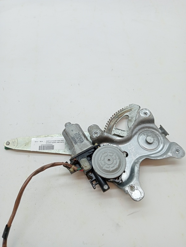Alzacristalli elettrico posteriore destro LEXUS IS200 (GXE10) 2.0 Luxury Gasolina - 1