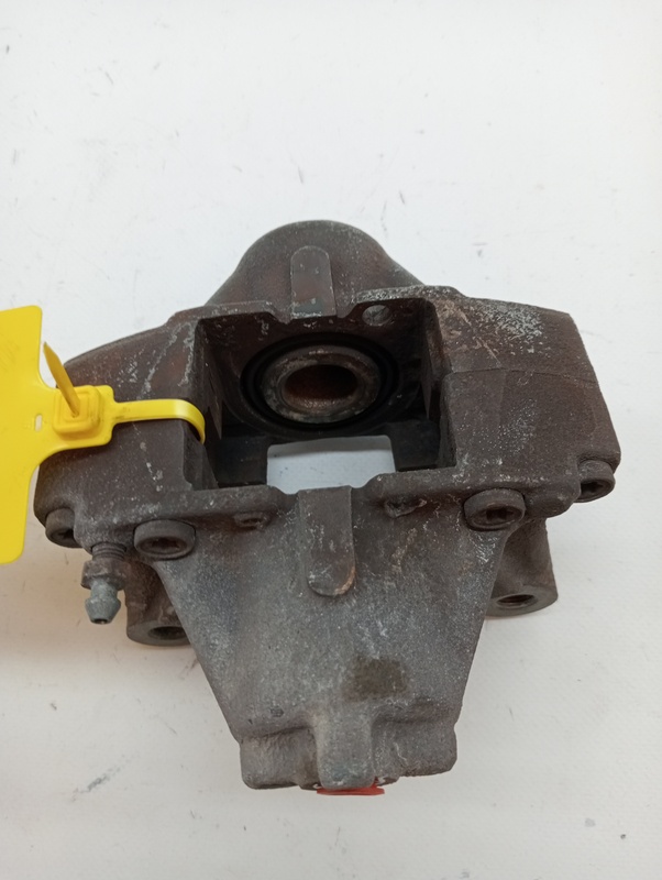 Pinza freni posteriore destra LEXUS IS200 (GXE10) 2.0 Luxury Gasolina - 1