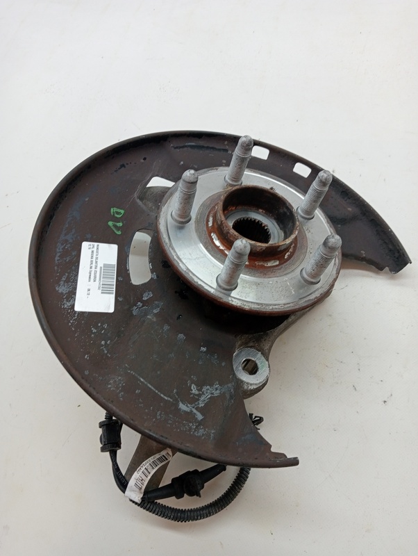 Fusee avant gauche OPEL INSIGNIA BERLINA Expression Diesel - 1