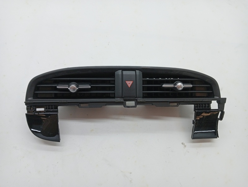 Bouton de warning KIA PICANTO (JA) GT Line Essence - 1