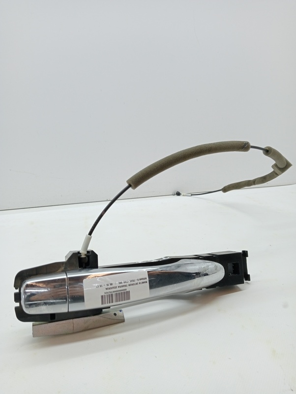 Maniglia portiera posteriore sinistra NISSAN X-TRAIL (T32) 360 Gasolina - 1