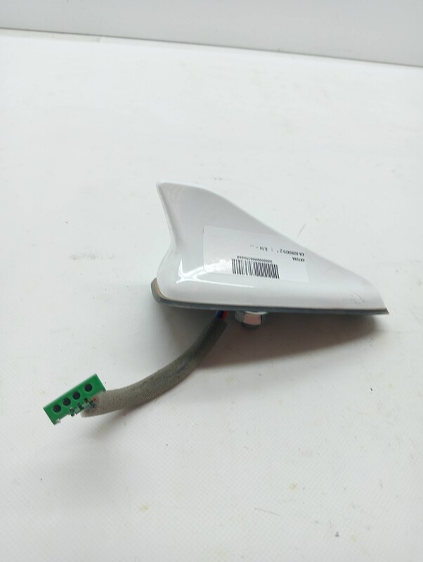 Antenne KIA SORENTO () Essence - 1