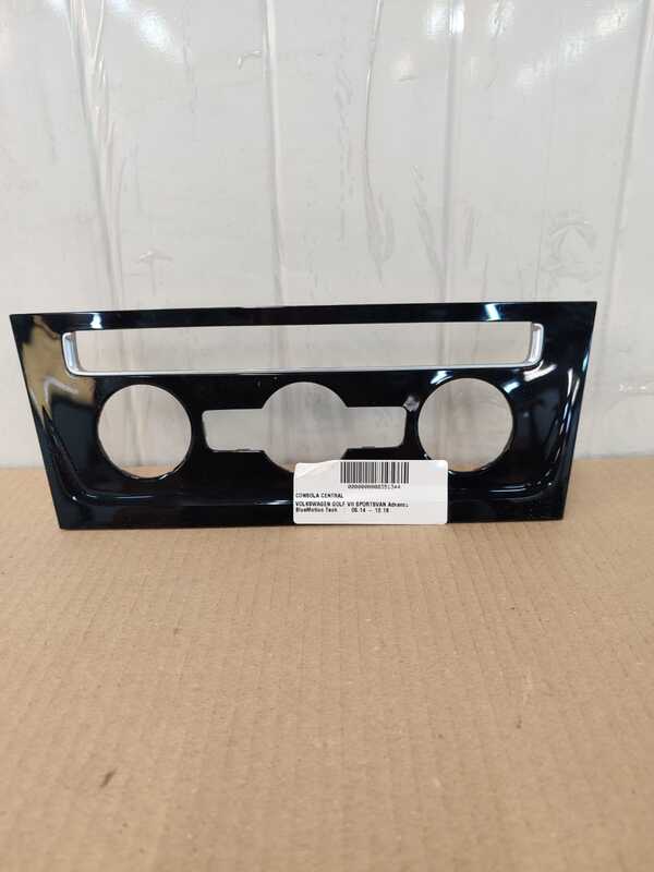 Console central (interieur plastique) VOLKSWAGEN GOLF VII SPORTSVAN Advance BlueMotion Tech Diesel - 1