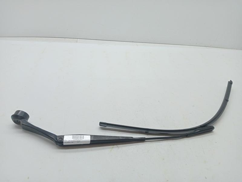 Braccio tergicristallo anteriore destro FORD MONDEO TURN. Gasolina - 1