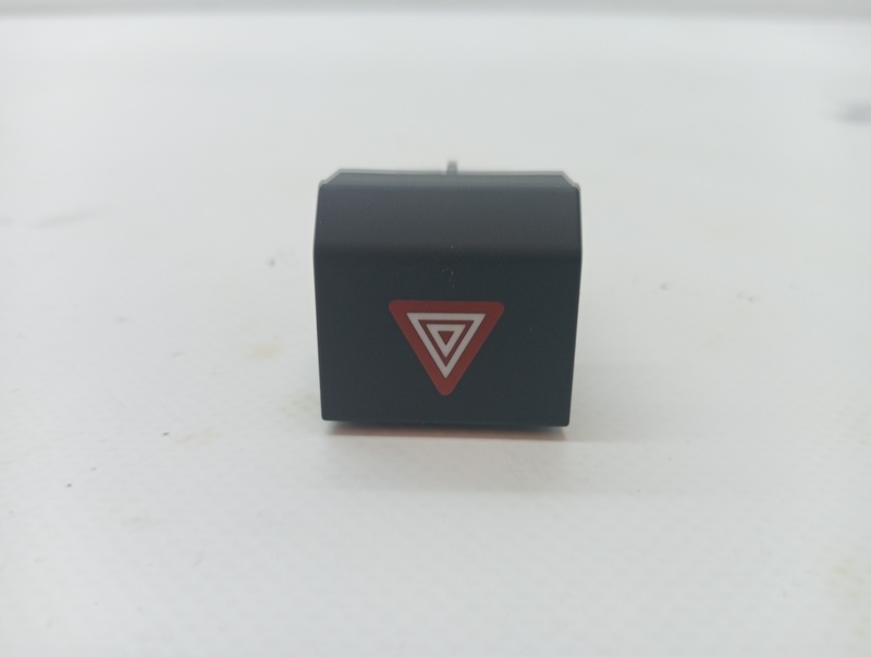 Bouton de warning CITROËN C4 LIM. Essence - 1