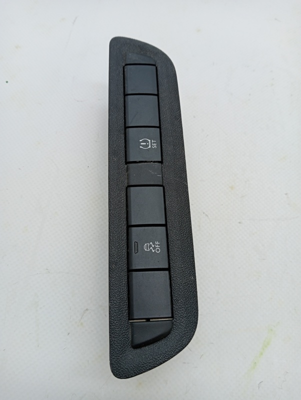 Module électronique PEUGEOT 208 Access Diesel - 1