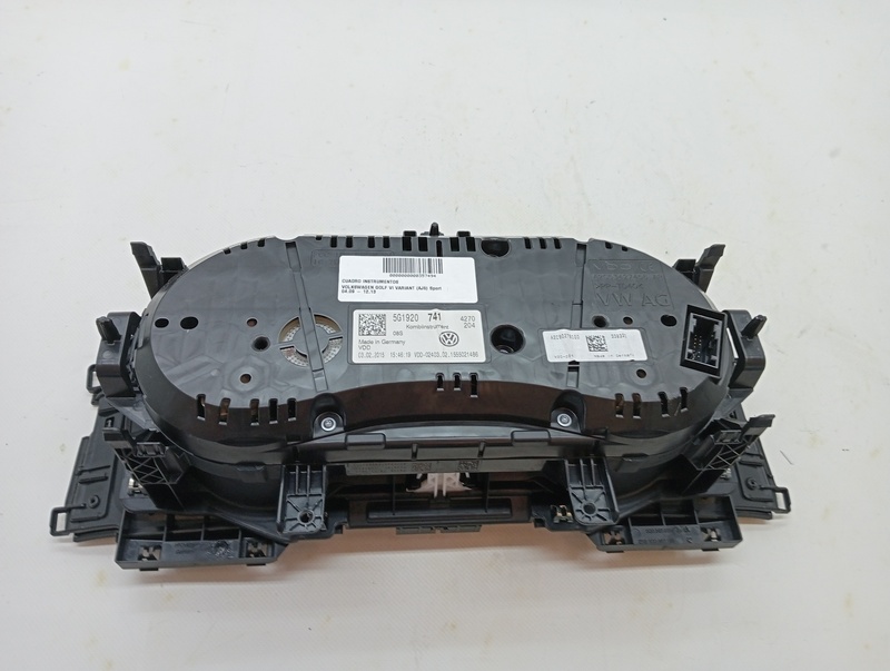 Compteur VOLKSWAGEN GOLF VI VARIANT (AJ5) Sport Diesel - 1