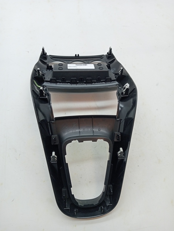 Console central (interieur plastique) CITROËN C3 Essence - 1