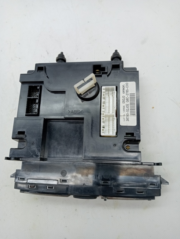 Bouton de warning SUZUKI GRAND VITARA 5 PUERTAS SQ (FT) Essence - 1