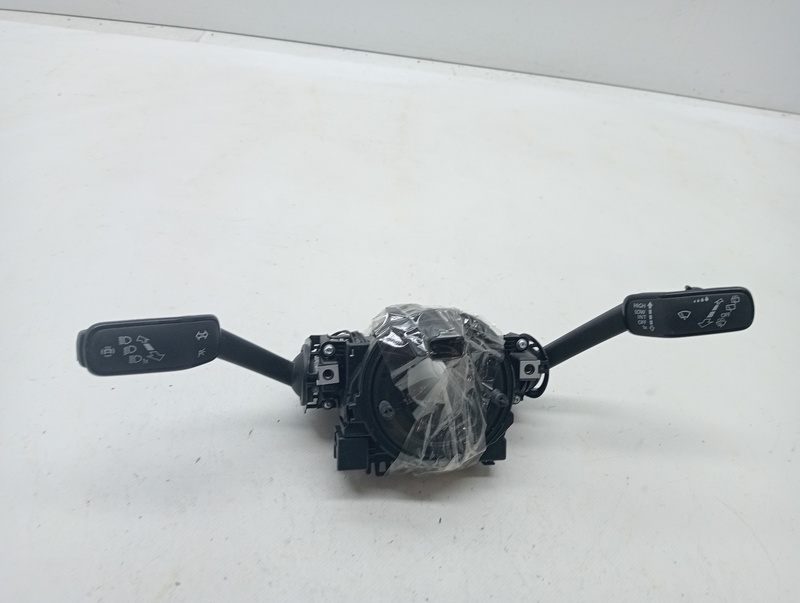 Commande autoradio VOLKSWAGEN T-ROC Essence - 1
