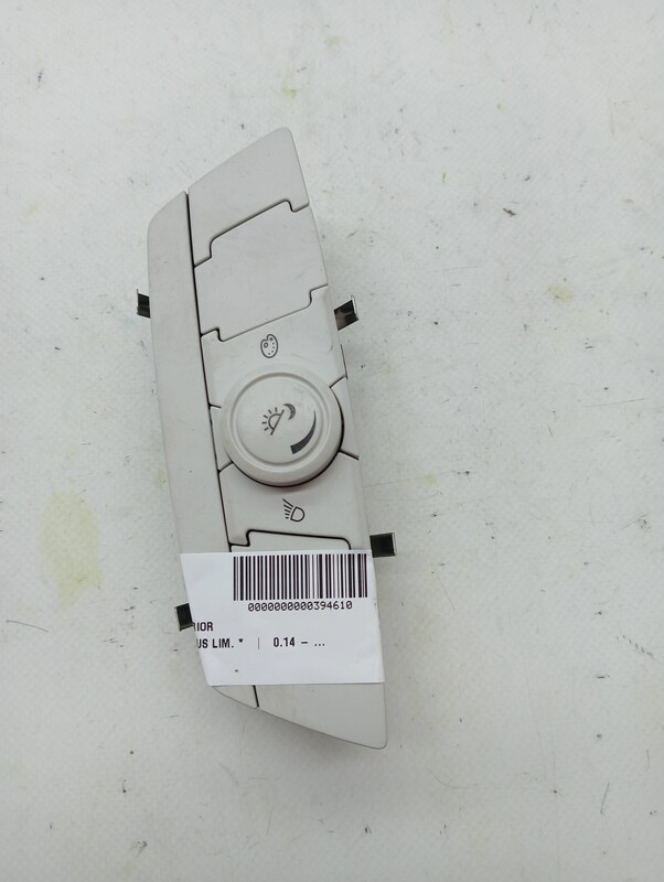 Eclairage de plafonnier FORD FOCUS LIM. Diesel - 1
