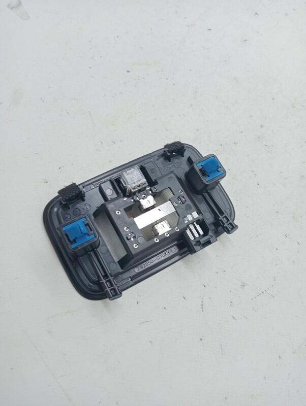 Luce di cortesia HYUNDAI I30 CW (PD) Gasolina - 1