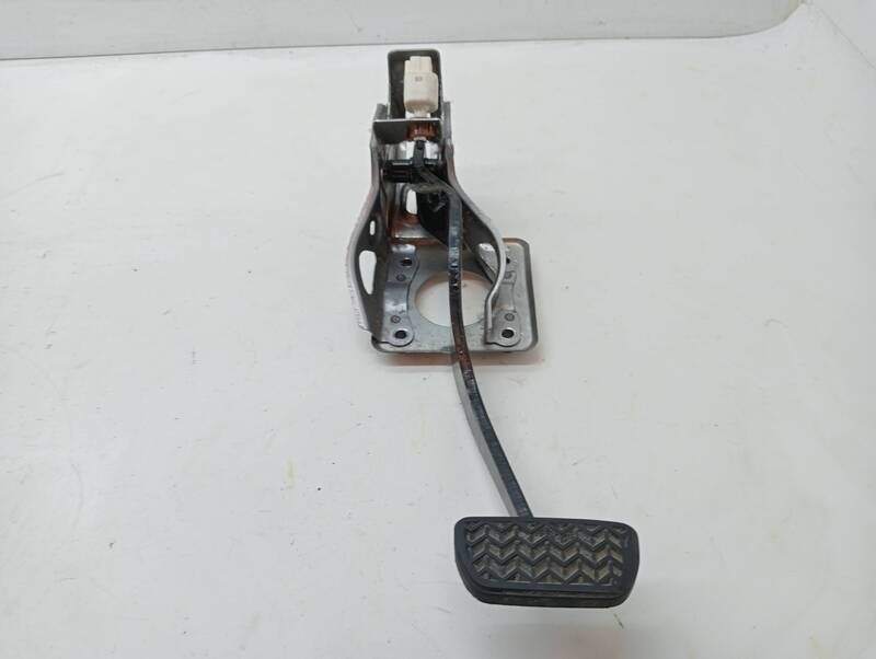 Pedale de frein TOYOTA COROLLA VERSO (R1) Essence - 1