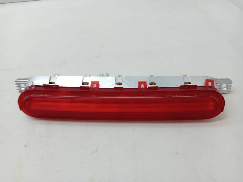 Luce stop centrale TOYOTA COROLLA VERSO (R1) Gasolina - 1
