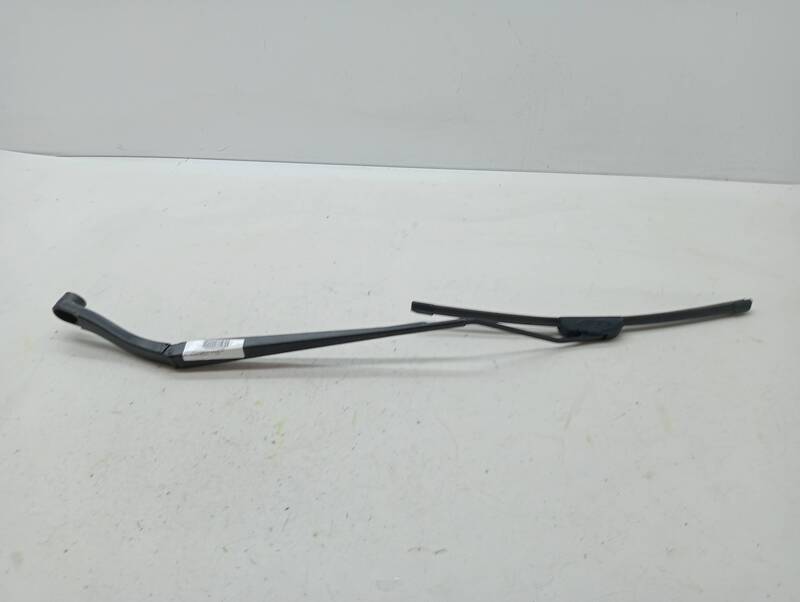Braccio tergicristallo anteriore destro OPEL INSIGNIA BERLINA Diésel - 1