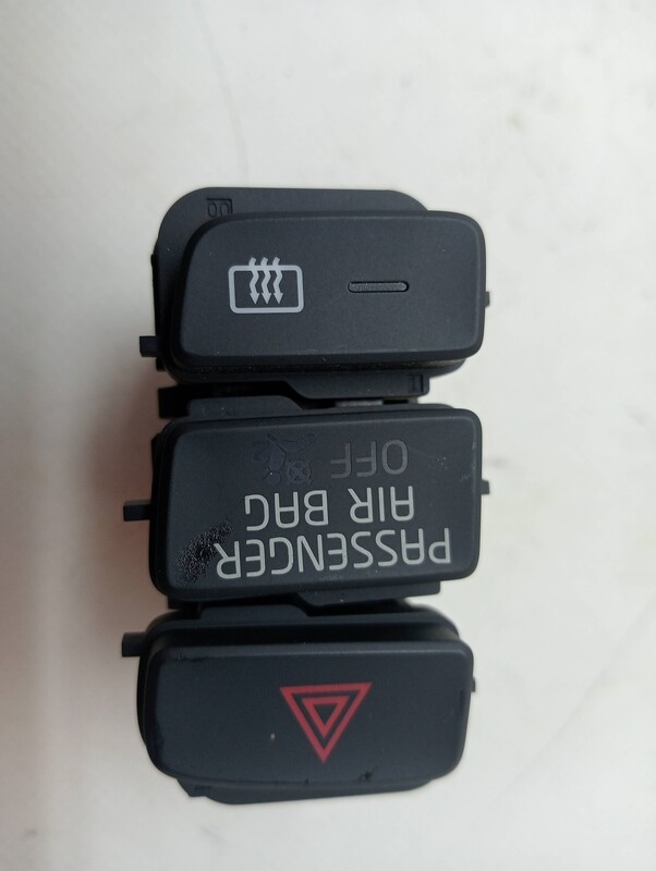 Bouton de warning SEAT MII (KF1) Essence - 1