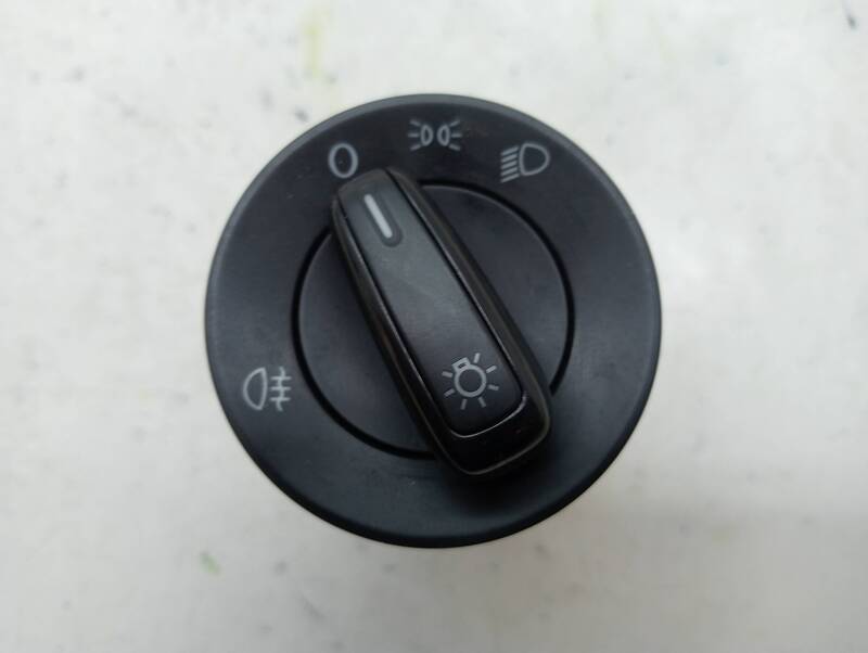 Commodo phare VOLKSWAGEN POLO (6R1) Essence - 1