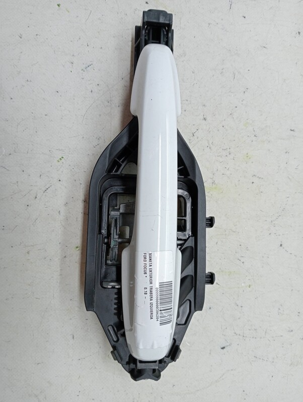 Poignee porte arriere gauche FORD FOCUS Essence - 1
