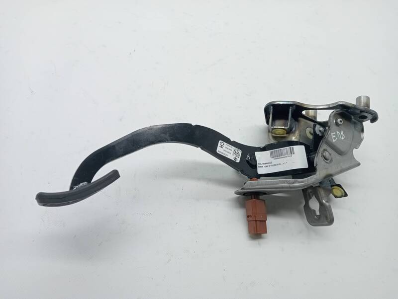 Pedale d'embrayage NISSAN JUKE (F15) Essence - 1