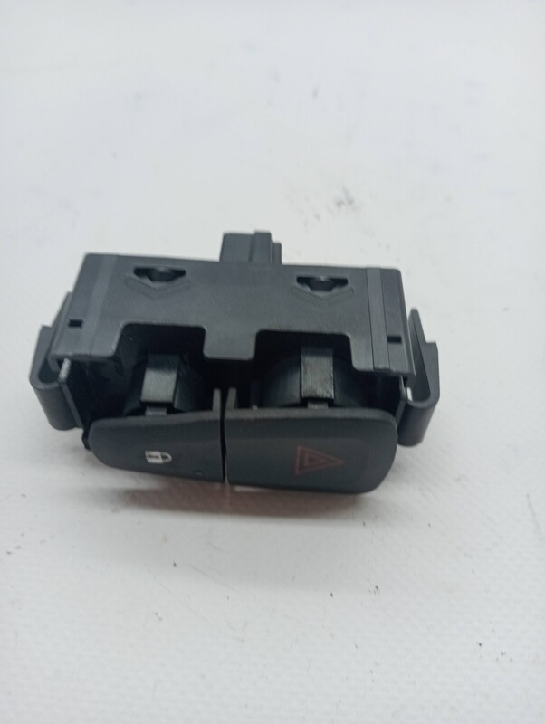 Bouton de warning DACIA LODGY Essence - 1
