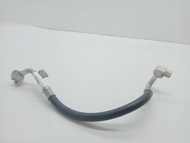 Tuyau de climatisation FORD FOCUS TURN. (CB8) Essence - 1