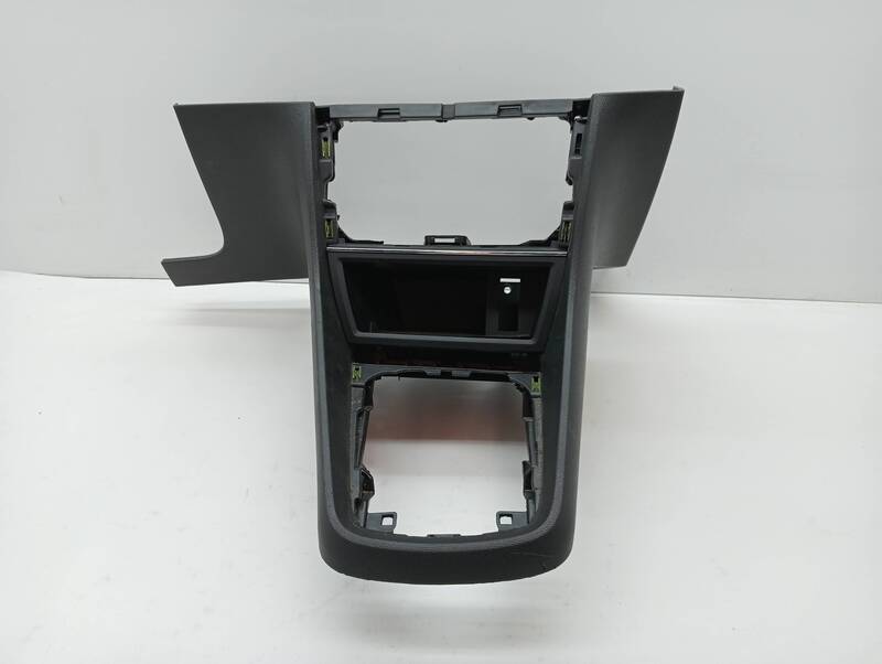 Console central (interieur plastique) SEAT LEON SC (5F5) Essence - 1