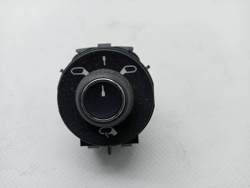 Commande retroviseurs CITROËN C3 Essence - 1
