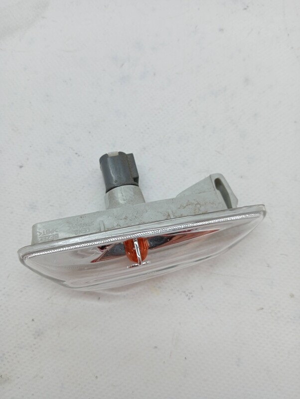 Ripetitore lampeggiante anteriore destro (Luci) HYUNDAI IX20 1.4 CAT Gasolina - 1