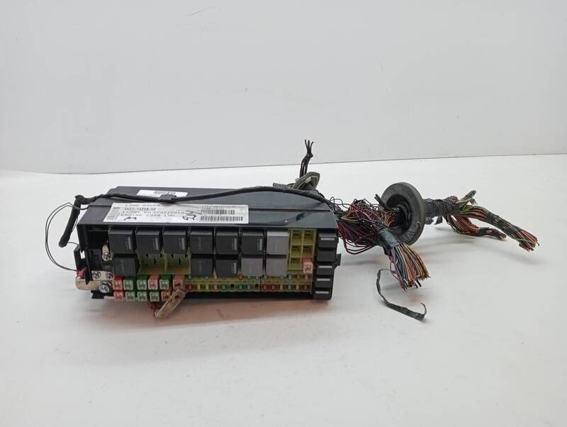 Boitier servitude moteur (BSM) LAND ROVER RANGE ROVER SPORT Diesel - 1